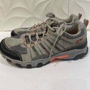 Fila shoes women 11W 5JWOO250–262 used good condition size 11